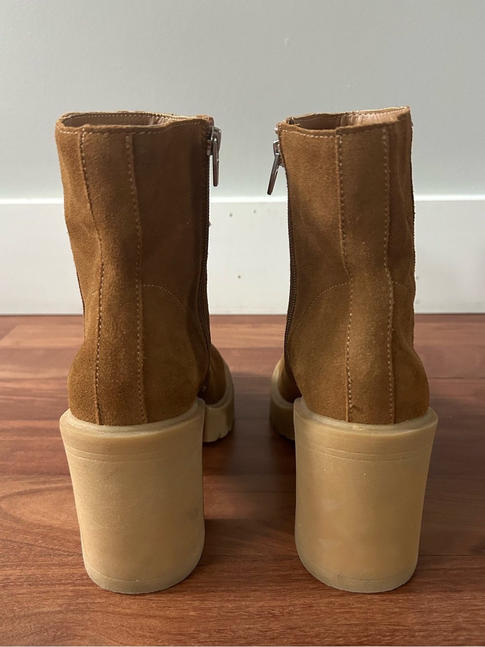 EUC Dolce Vita Celia Boots Women’s Size 8.5 Leather Ankle Booties Western Chic - Picture 5 of 13